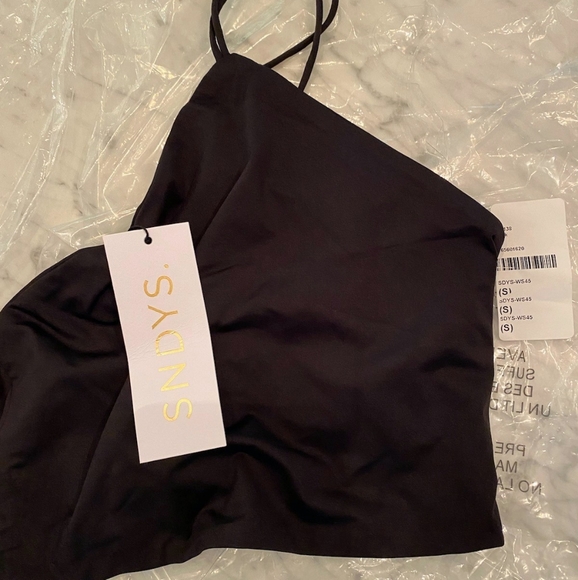 SNDYS Halter Top - Picture 5 of 5